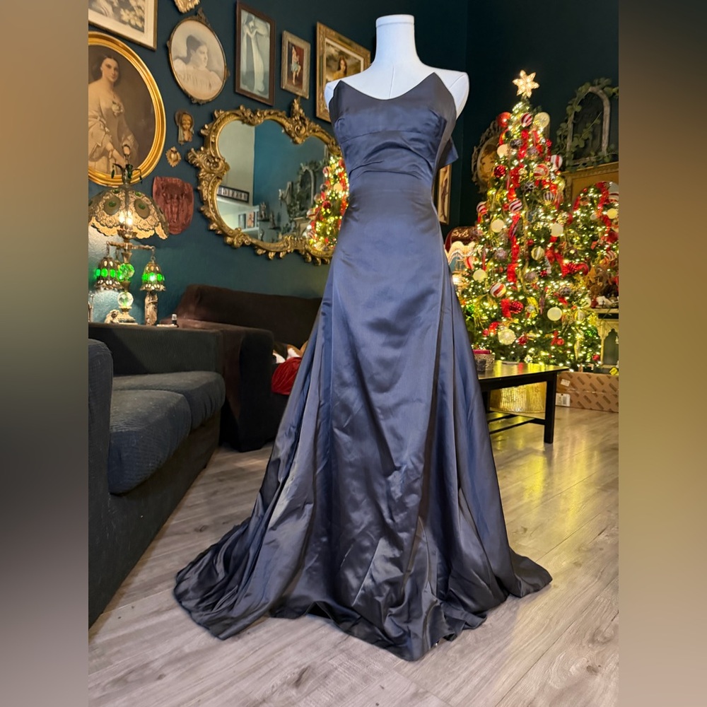 Richard Tyler Strapless Black Couture Gown - Picture 14 of 17